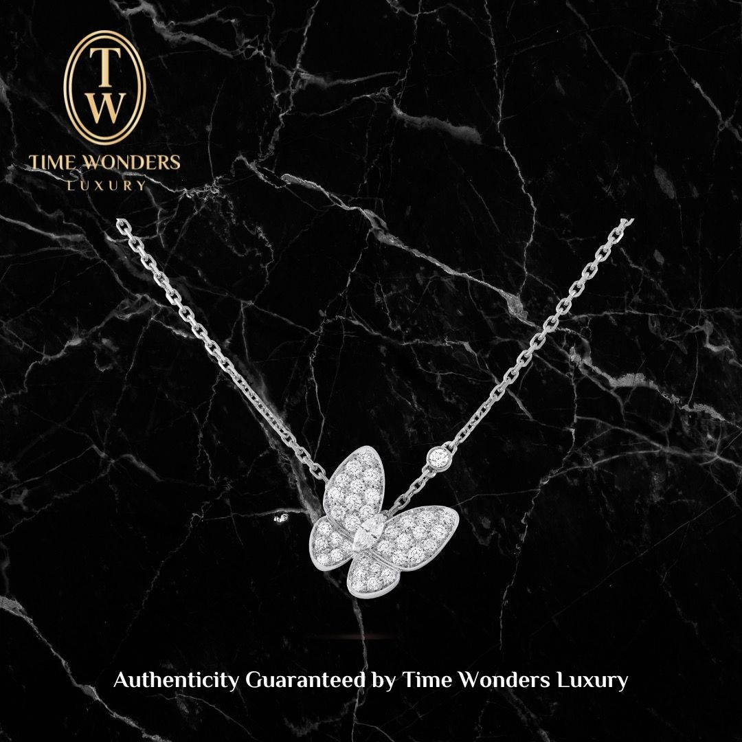 Like New 2018 Van Cleef & Arpels Two Butterfly Pendant White Gold Diamonds VCARO3M400 VCA