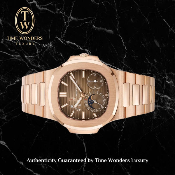 LNIB June 2023 Patek Philippe Nautilus Moonphase Rose Gold 5712/1R 5712 5712R