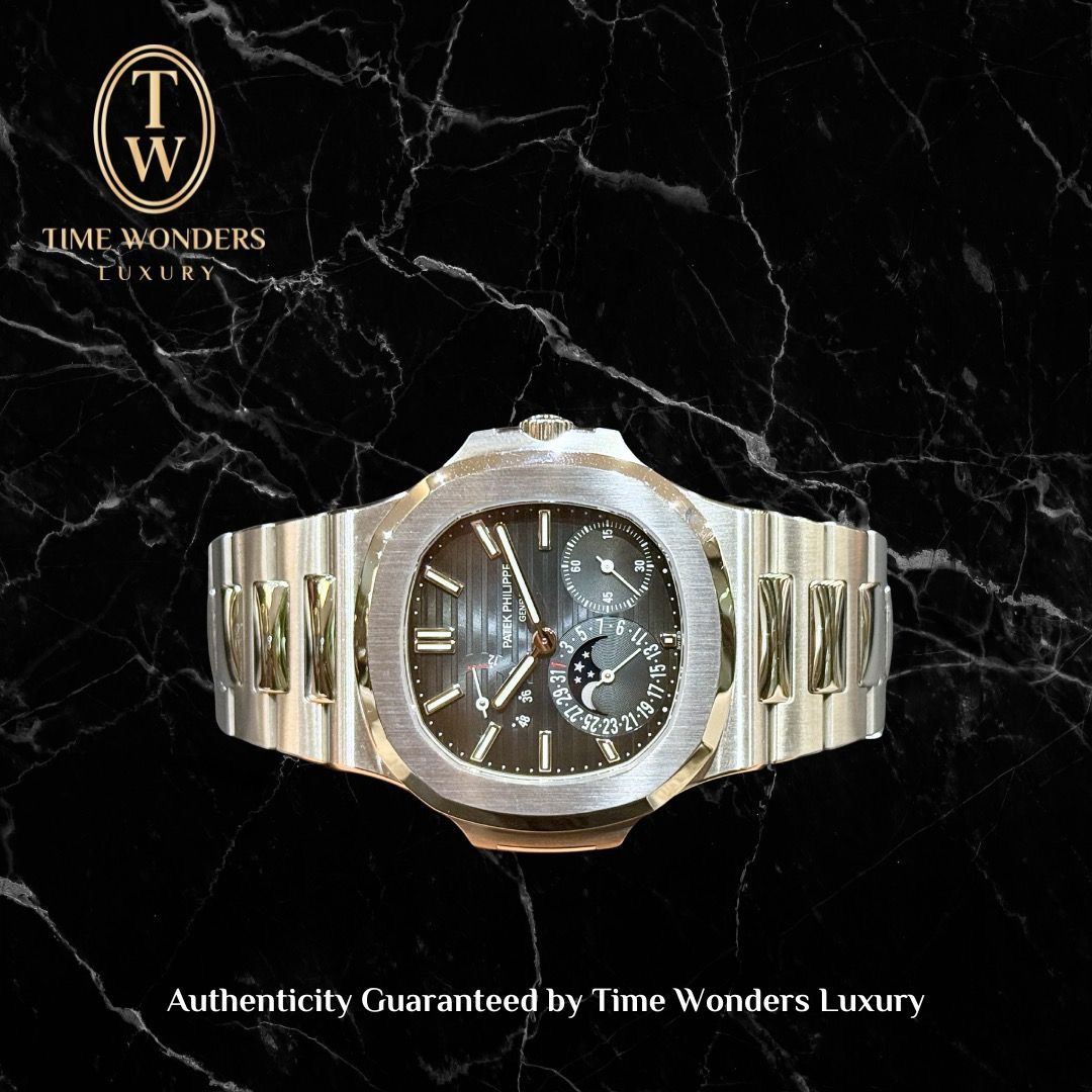 Mint Q4 2020 Patek Philippe Nautilus Moonphase 5712/1A 5712 Stainless Steel