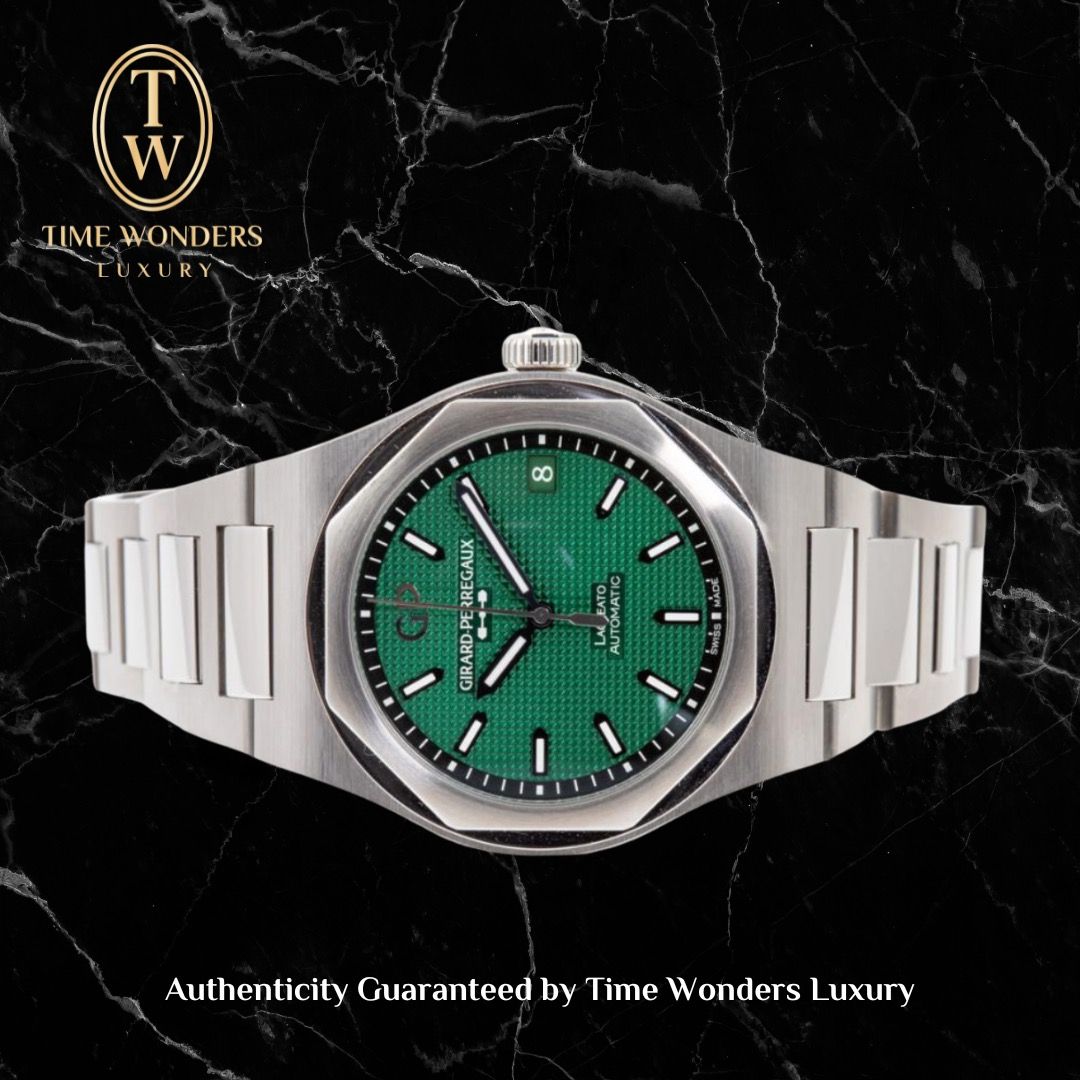 New August 2025 Girard Perregaux Laureato Green 81010-11-3153-1CM 42mm
