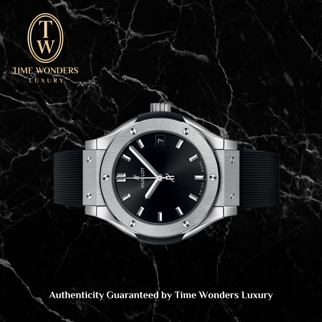 New July 2025 Hublot Classic Fusion 33mm Black 581.NX.1470.RX