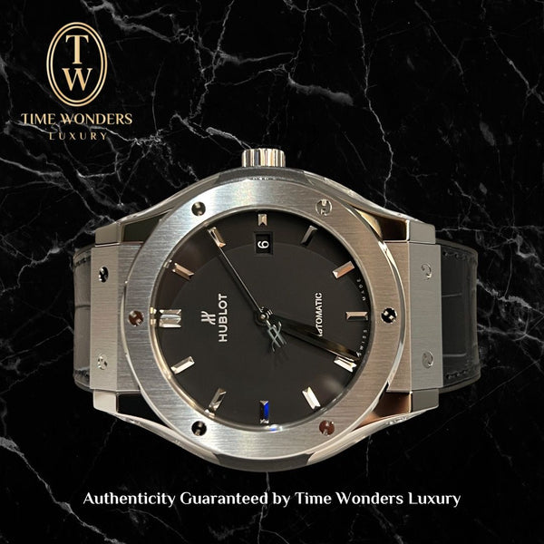 New June 2025 Hublot Classic Fusion Titanium Black 42mm 542.NX.1171.LR