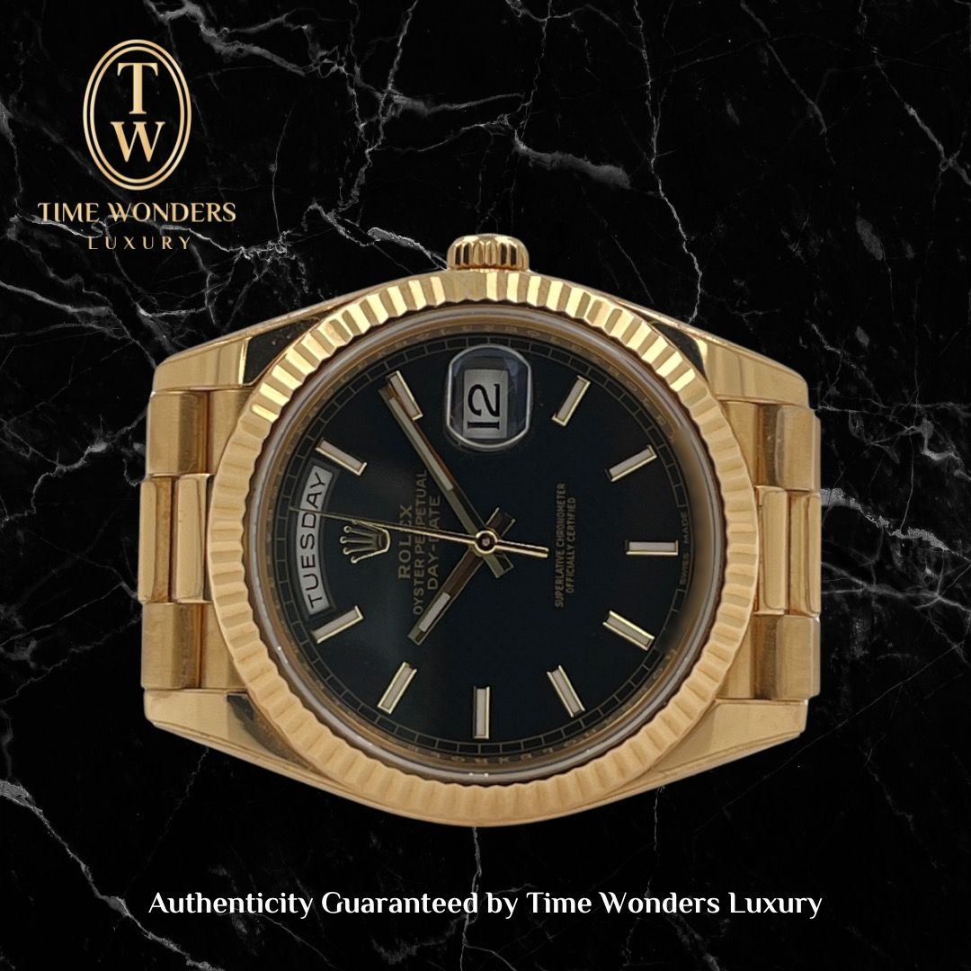 Like New Aug 2018 Rolex Day-Date 40mm Yellow Gold w Blk Dial 228238