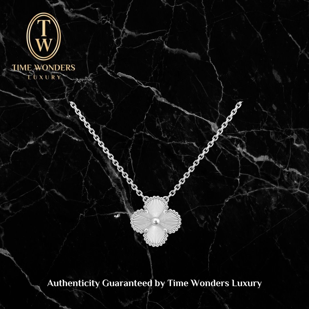 Like New 2026 Van Cleef & Arpels Vintage Alhambra Pendant White Gold VCARP9XG00