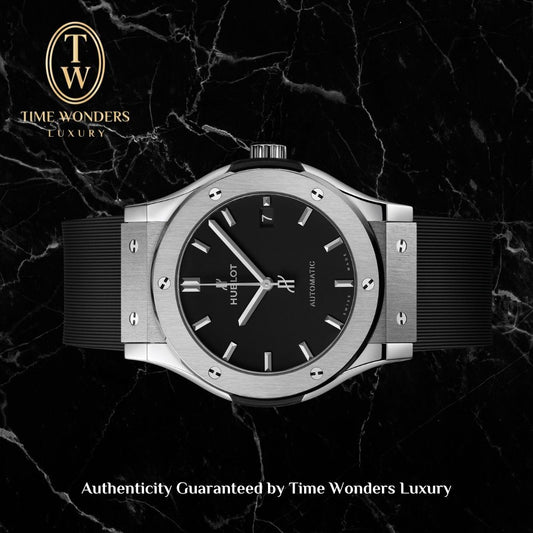 New December 2025 Hublot Classic Fusion Titanium Black 42mm 542.nx.1171.lr