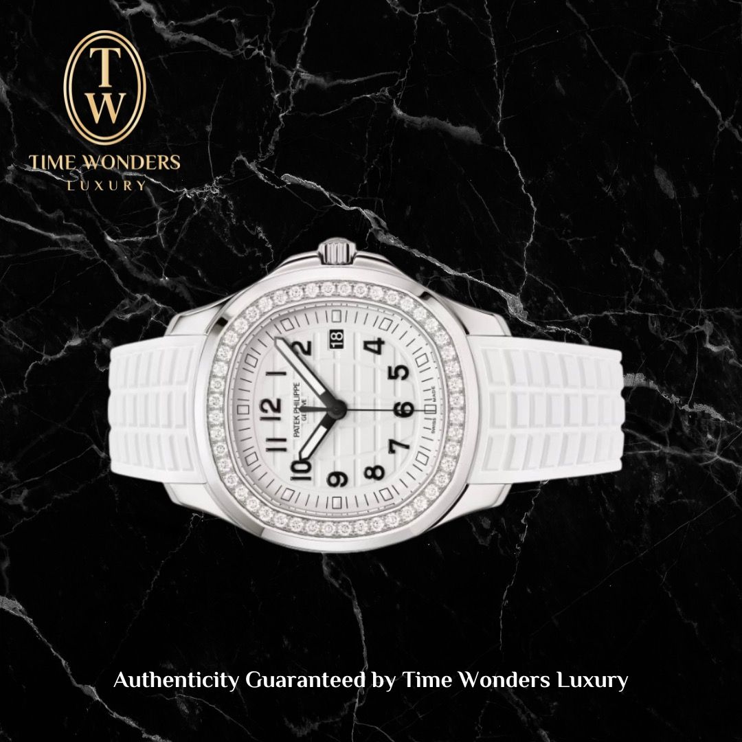 New Q4 2024 Patek Philippe Aquanaut Luce White 5267/200A-010 5267/200A 5267 38.8mm