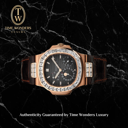 Mint Q4 2016 Patek Philippe Nautilus Moonphases 5724R-001 Rose Gold Brown Dial Baguette Diamonds 5724R 5724 Leather Strap